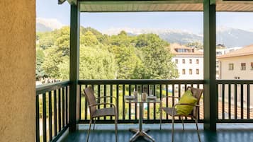 Apartment, 2 Schlafzimmer, Bergblick (Rückzug) | Terrace/patio