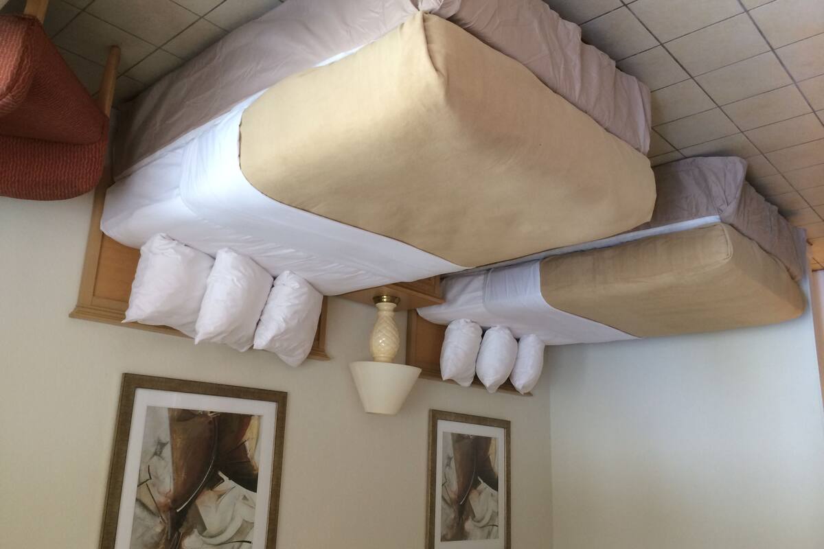 Classic Double Room | Premium bedding, desk, WiFi (free)