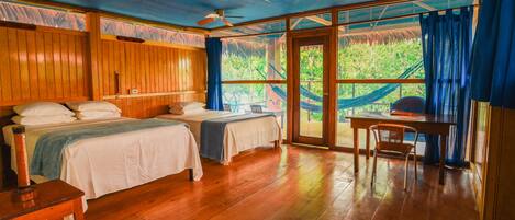 In-room safe, desk, bed sheets