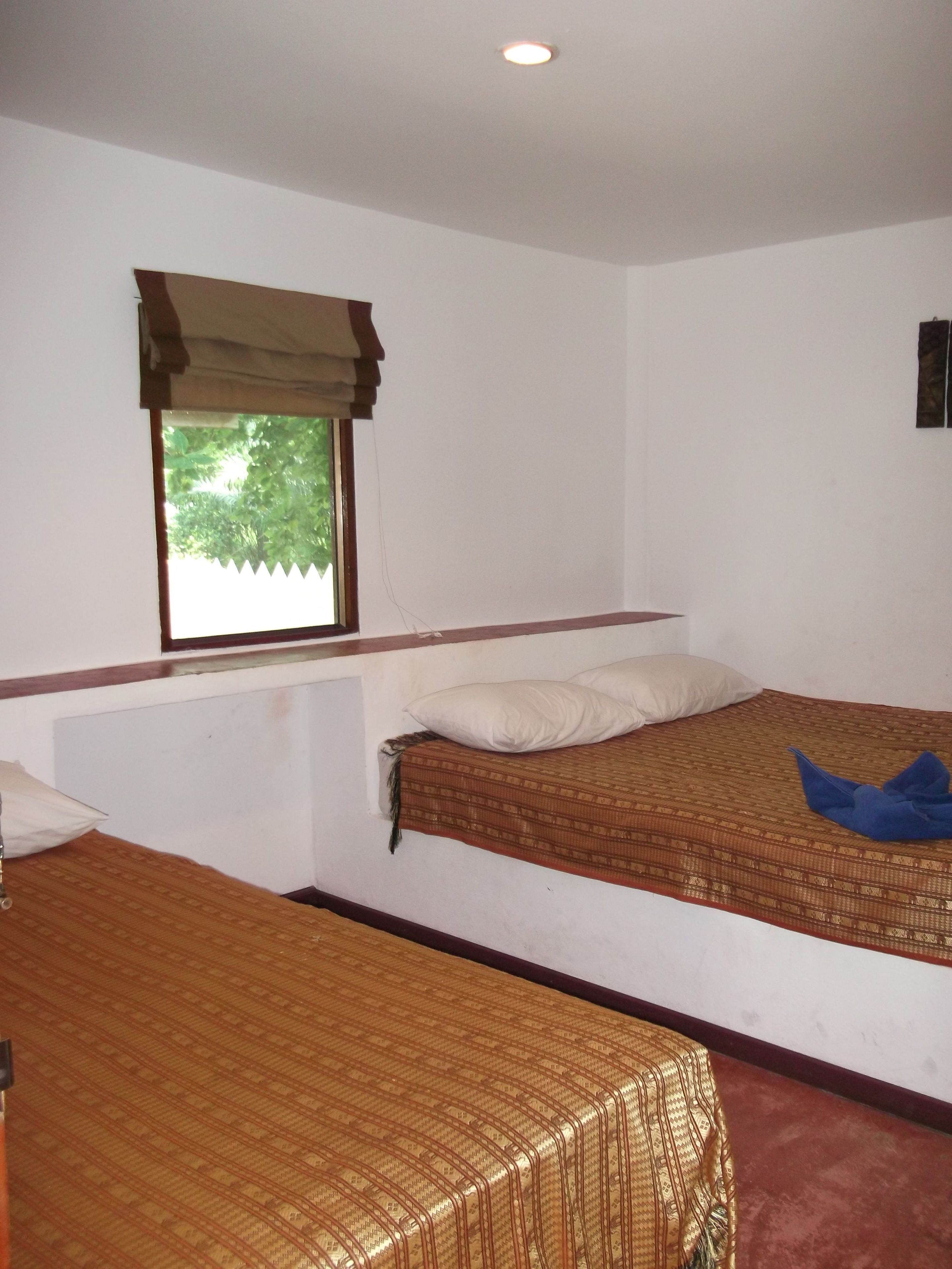 standard bungalow (twin) | in-room safe, free wifi