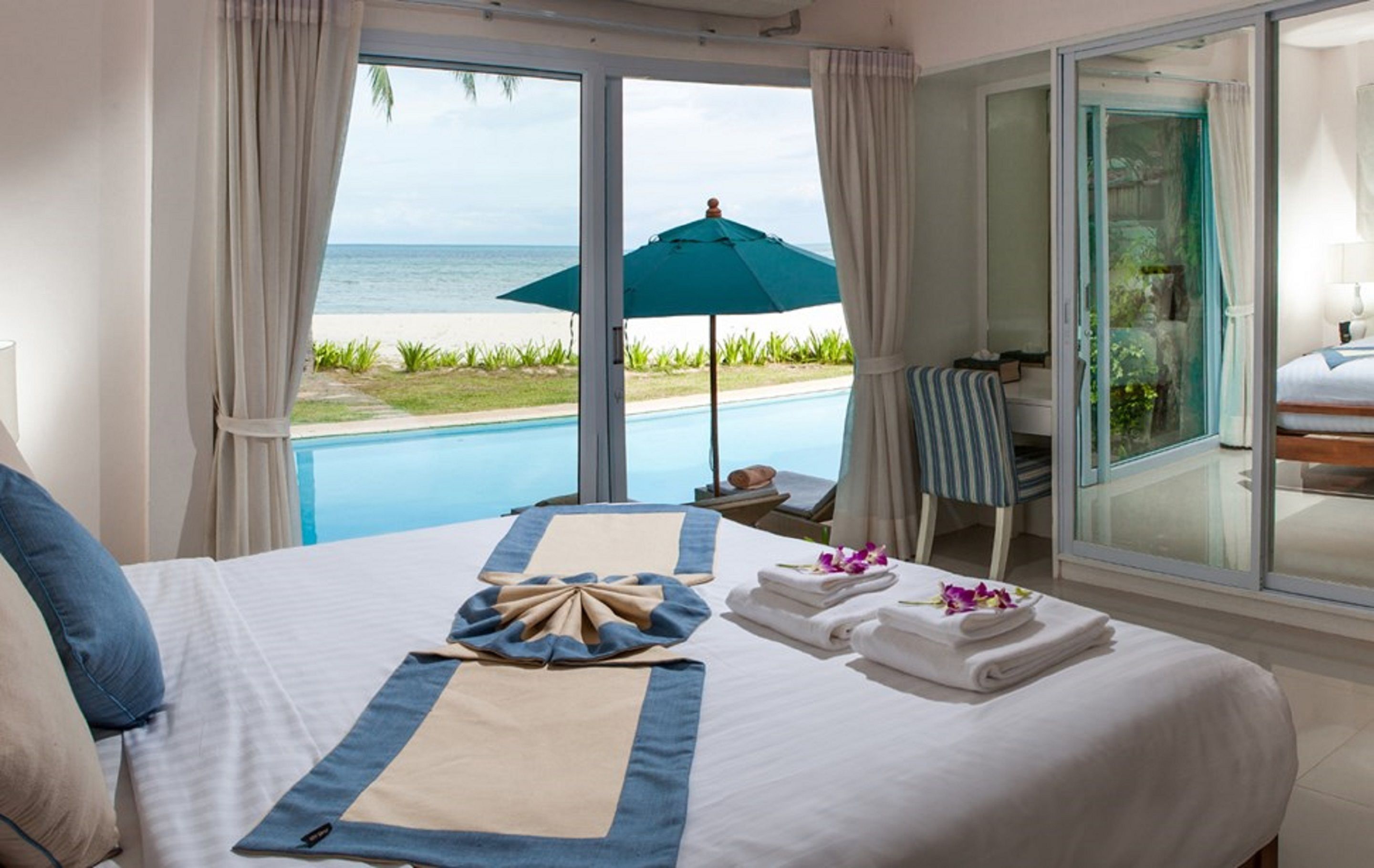 luxury villa, 3 bedrooms, beach view | minibar, in-room safe, iron/ironing board, free cots/infant beds