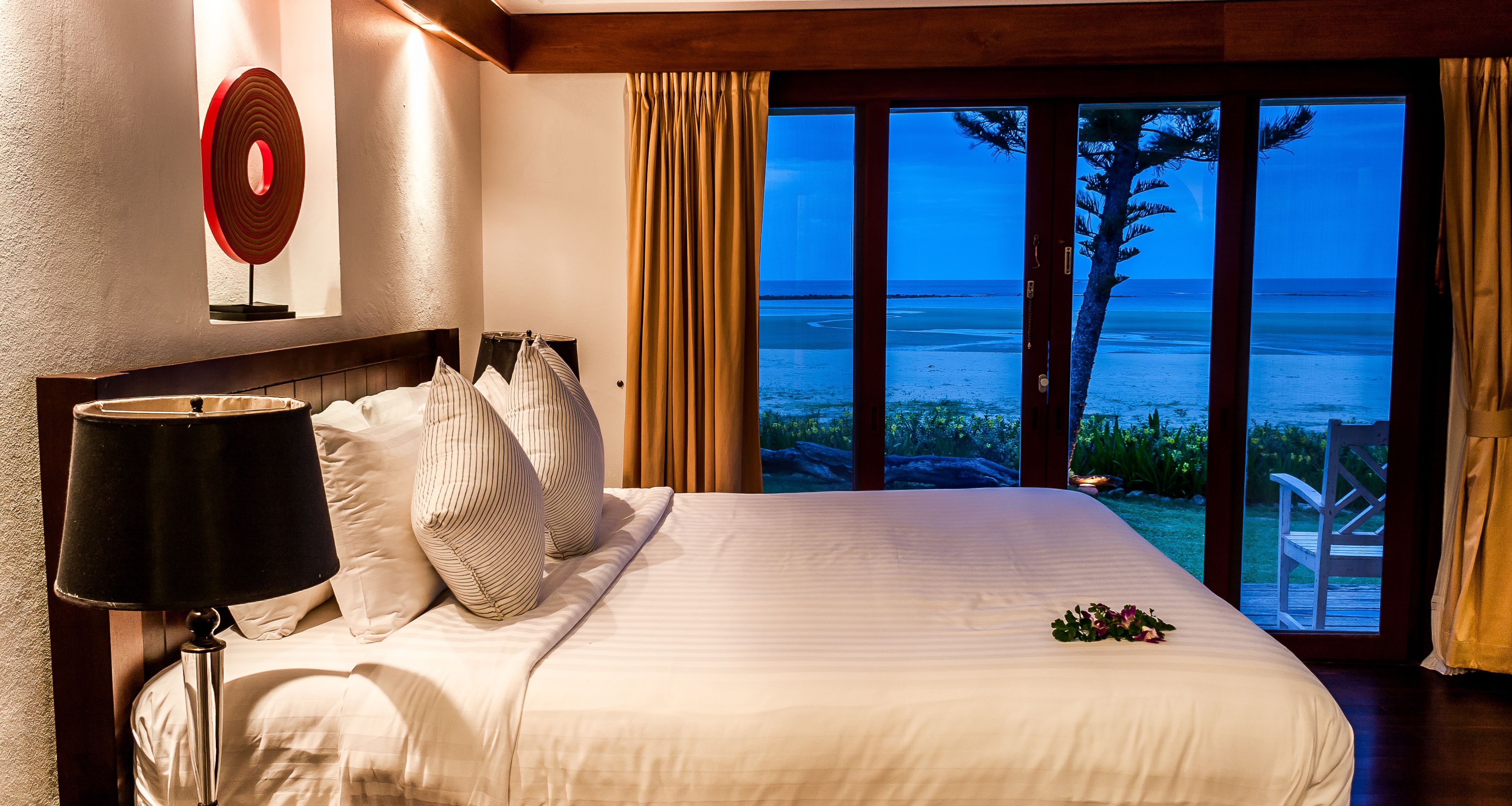 minibar, in-room safe, iron/ironing board, free cots/infant beds