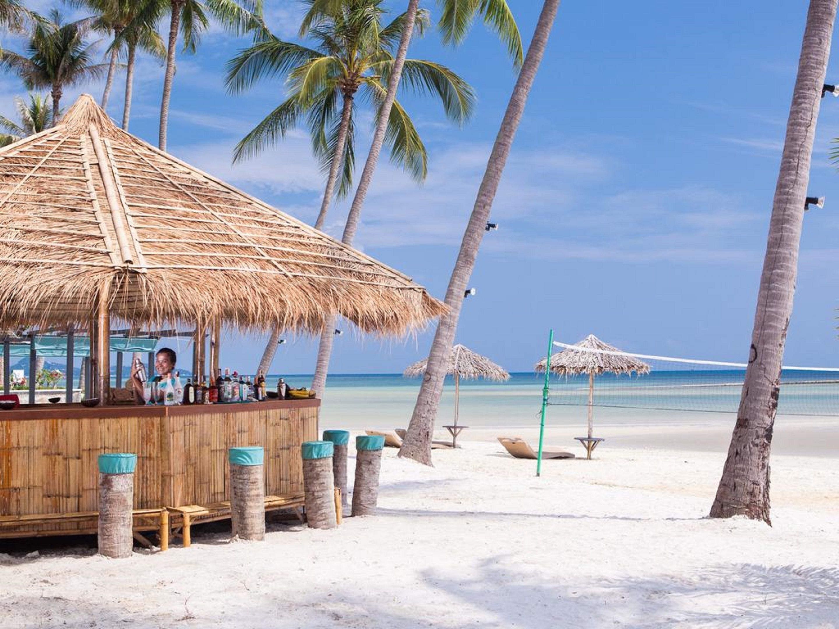 3 bars/lounges, swim-up bar, poolside bar, beach bar