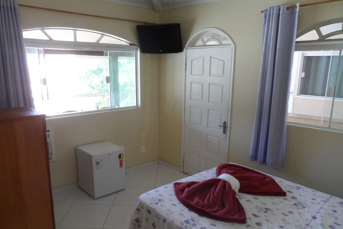 Standard Double Room | Hypo-allergenic bedding, down duvets, memory-foam beds, minibar