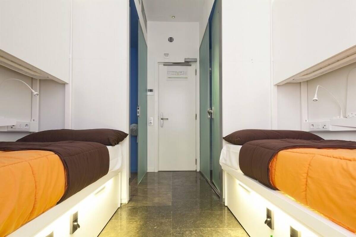 Quarto casal, banheiro privativo | Wi-Fi de cortesia