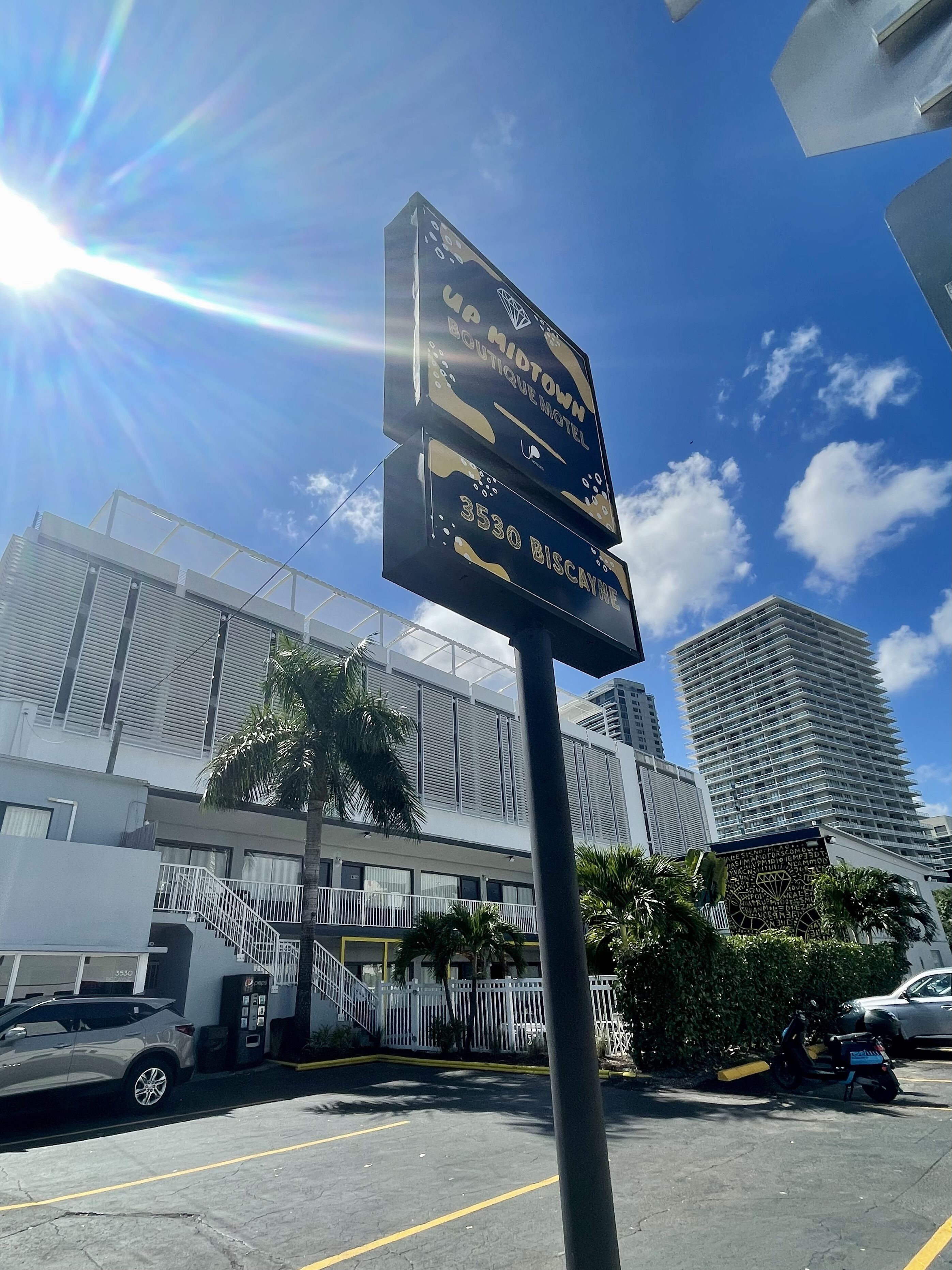 Photo - Up Midtown Hotel