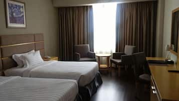 Escritorio y wifi gratis