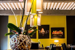 Restaurant - Hostellerie La Ferme du Poulet (Villefranche-sur-Saône)