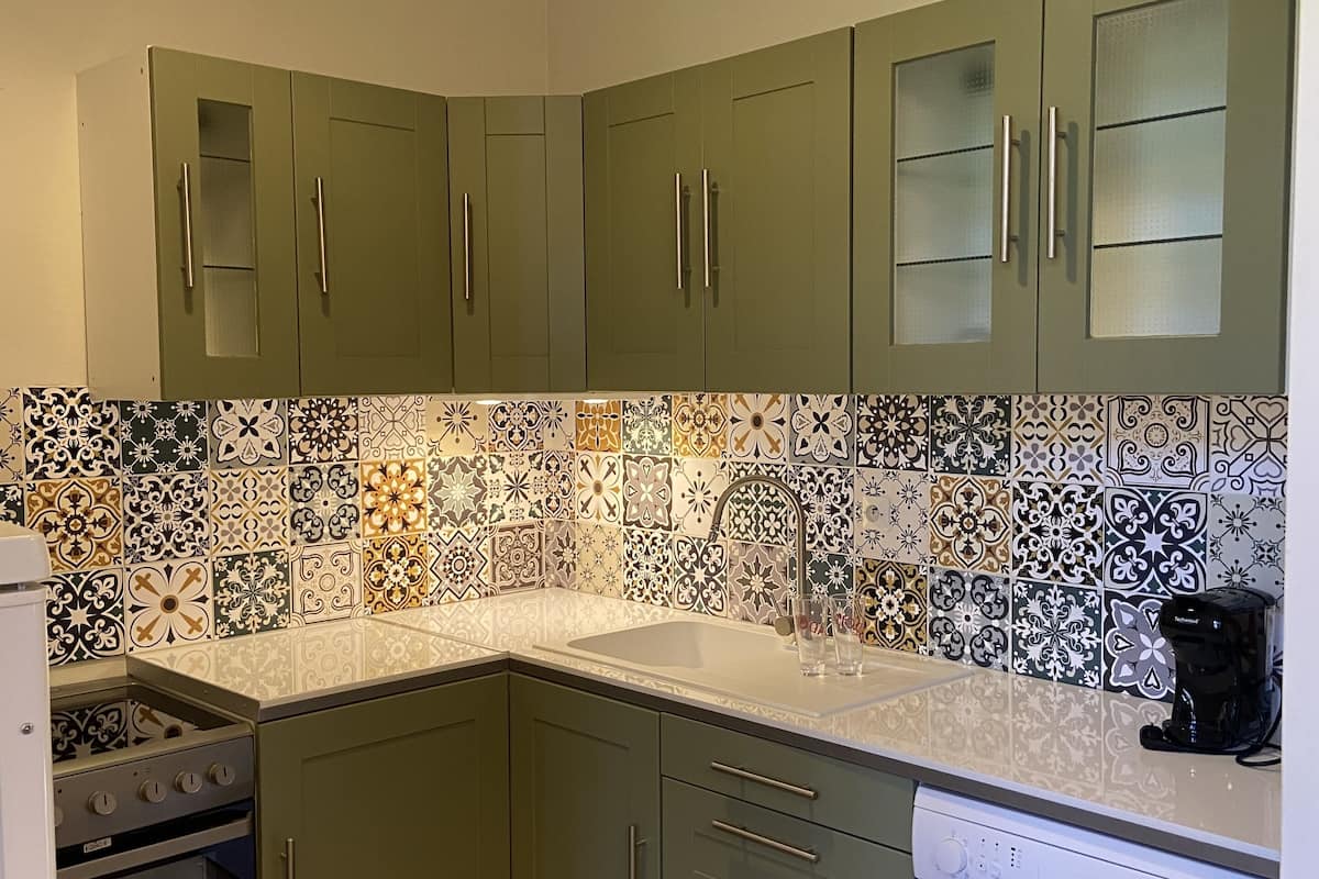 deluxe studio | private kitchen