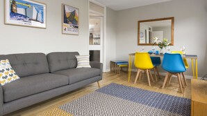 Leilighet, privat bad (Two-Bedroom Apartment) | Lounge