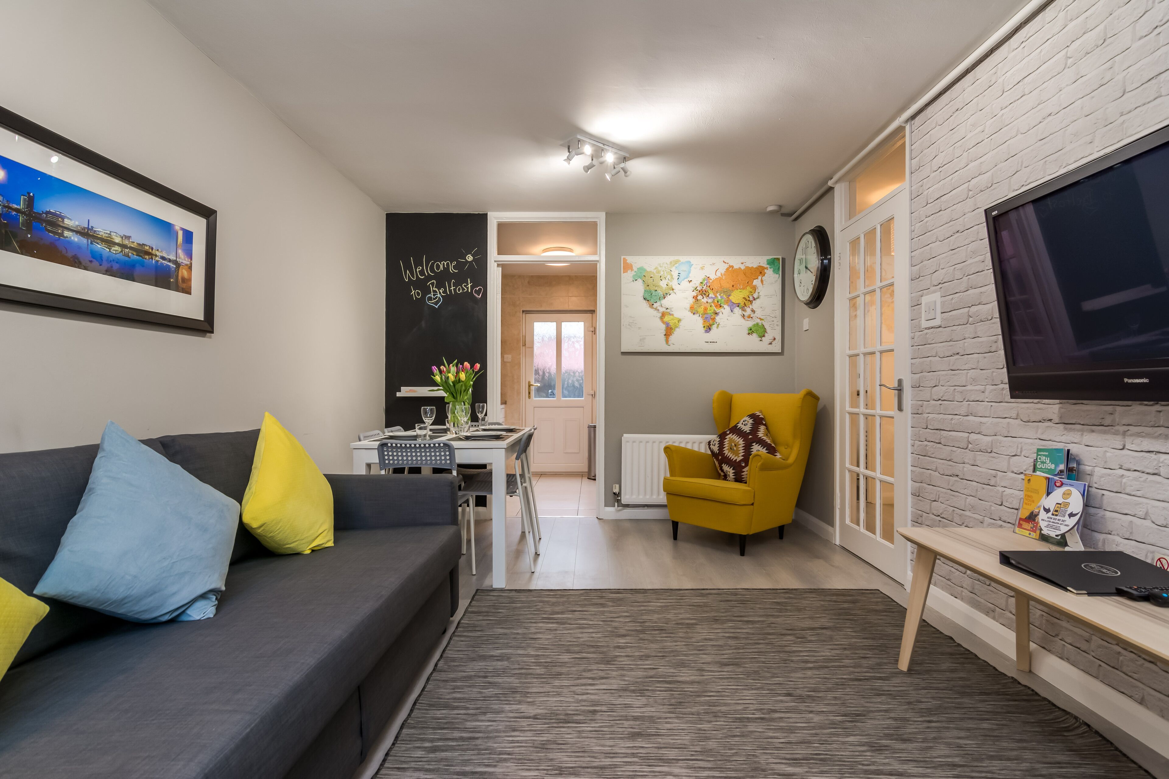 Apartment, Private Bathroom (Two-Bedroom Apartment) | Lounge