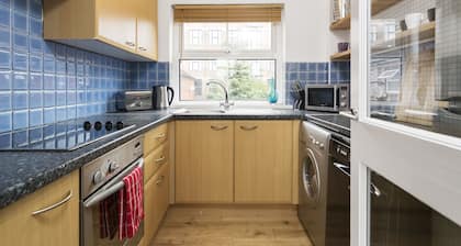 Central Belfast Apartments: Salisbury