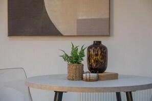 Appartamento Superior, bagno in camera (One Bedroom Apartment) | Ristoranti
