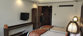 The Cunningham Hotel Bangalore