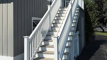 Second Floor Apartment | Iron/ironing board, free WiFi, bed sheets