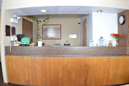 Recepción. Old Towne Motel