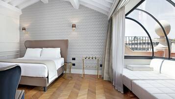 Télévision à écran plat