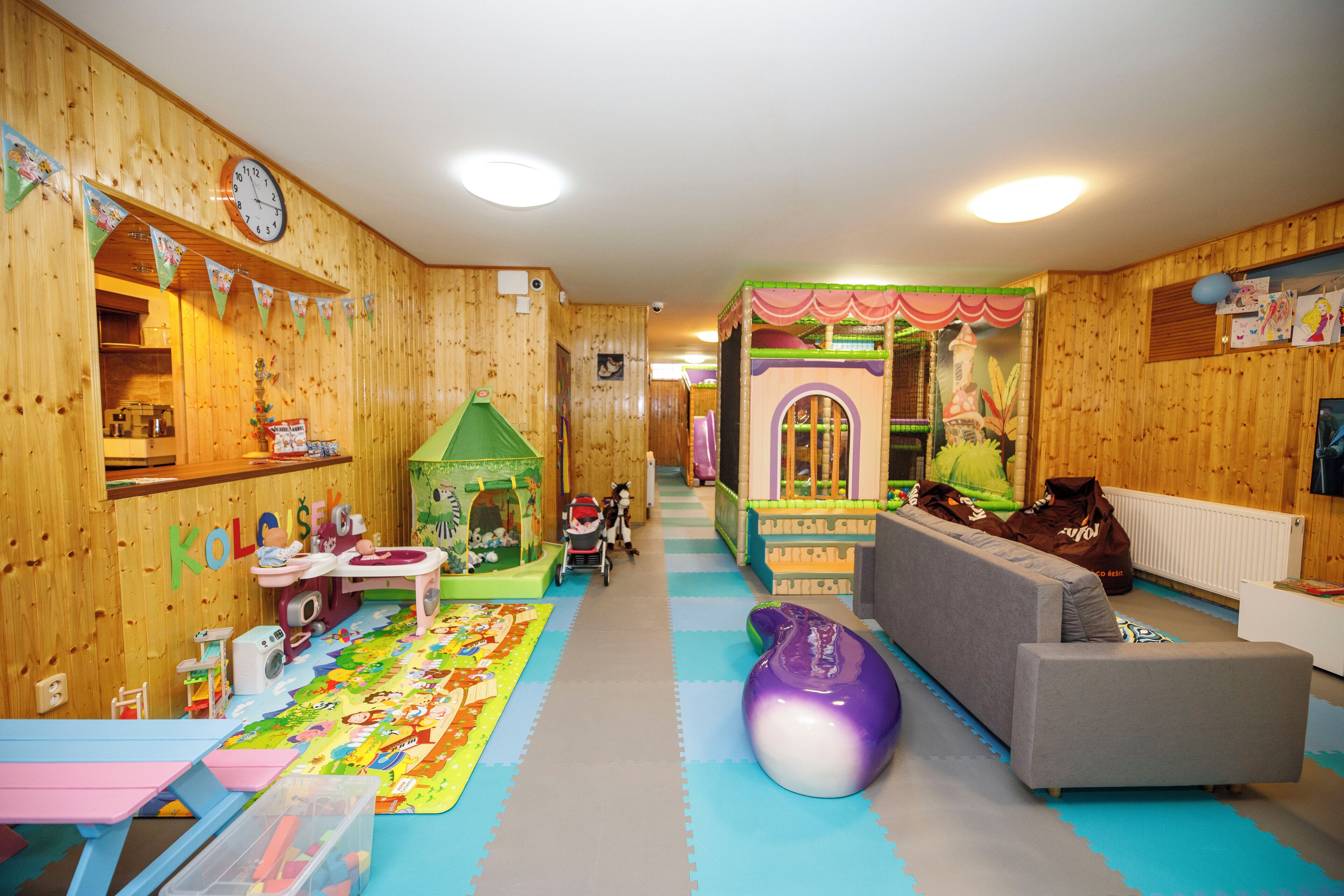 children’s theme room