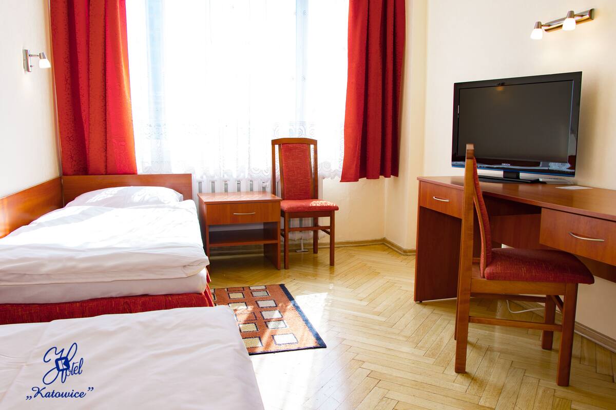 Economy Twin Room