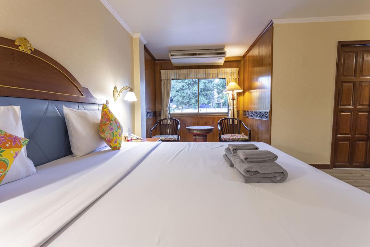 Superior Double Room | City view from property