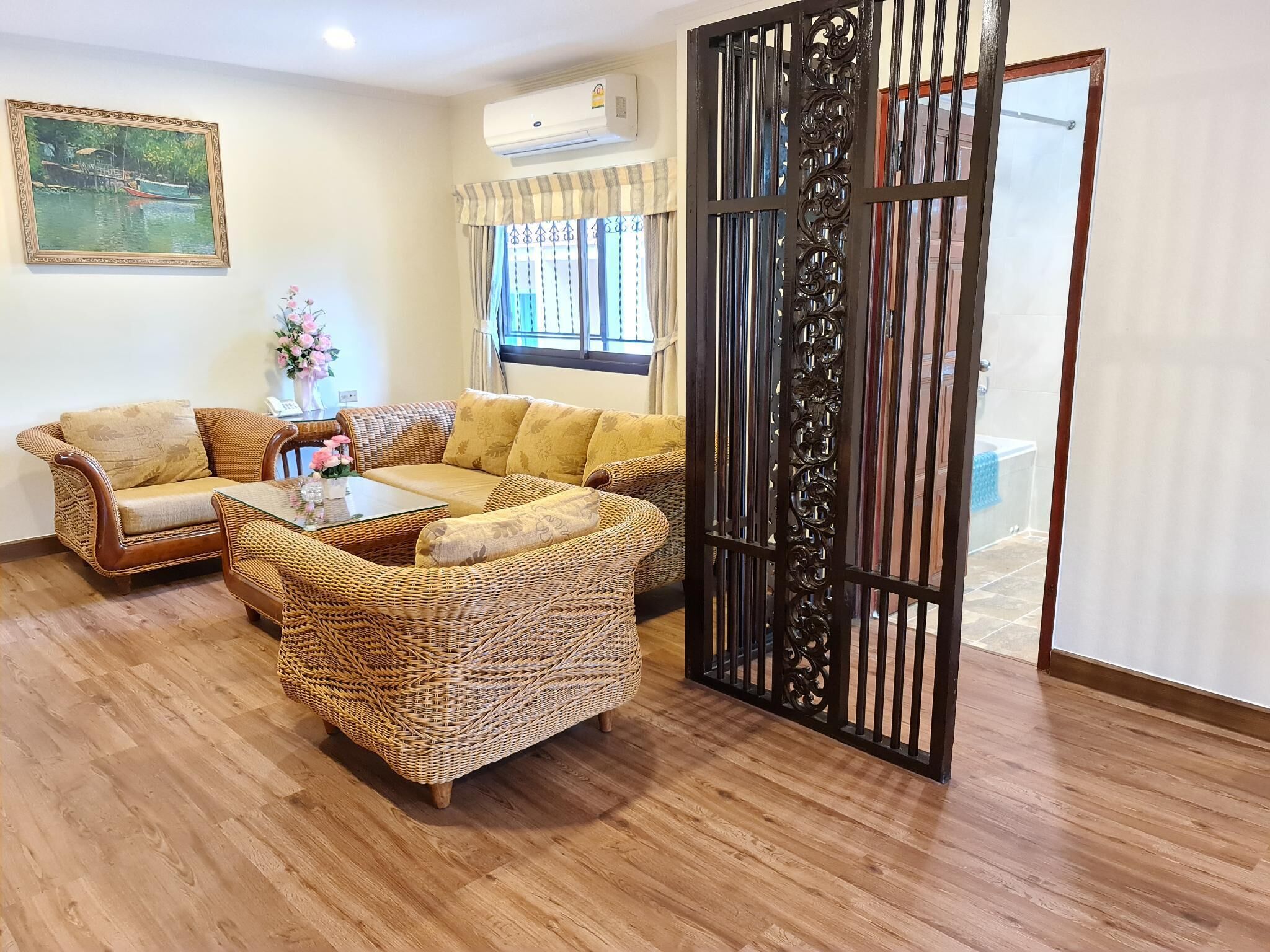 Photo - Sabai Inn