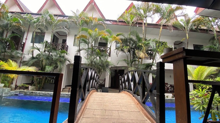 Nirvana Beach Resort