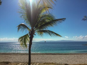 Privatstrand, Sporttauchen, Volleyball, Strandbar