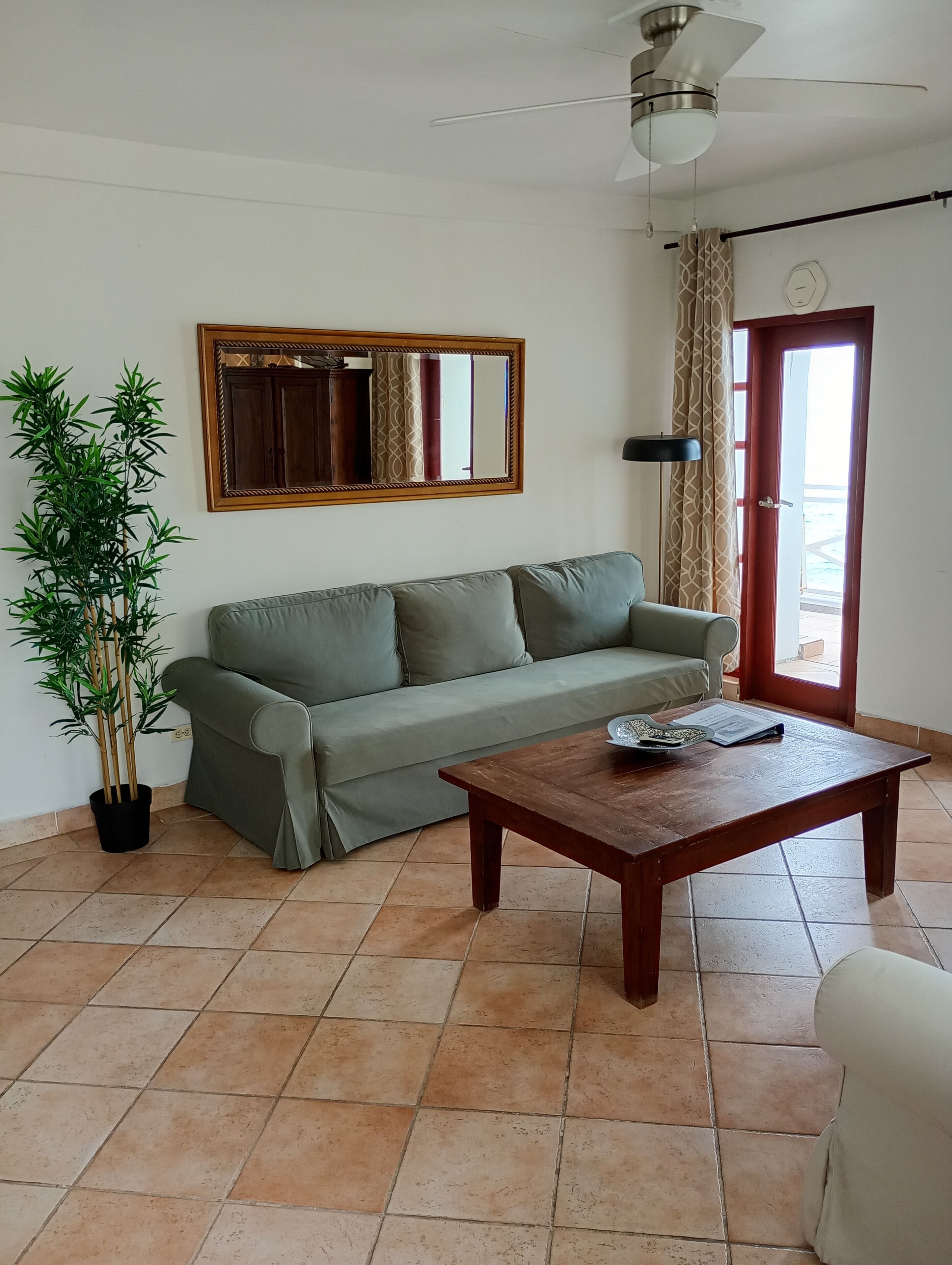 King Room with Ocean View | Premium bedding, iron/ironing board, free WiFi, bed sheets