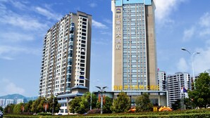 Porch - Best Western Plus Grand Hotel Zhangjiajie (Zhangjiajie)