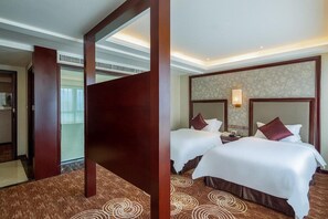 1 habitación, ropa de cama de alta calidad, cubrecamas y minibar