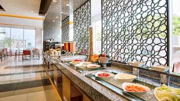 Breakfast, lunch, dinner served; international cuisine