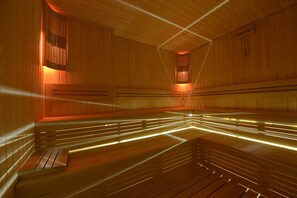 Sauna, steam room, Turkish bath, body treatments, hot stone massages - Hotel London 1889 & Casino (Batumi)