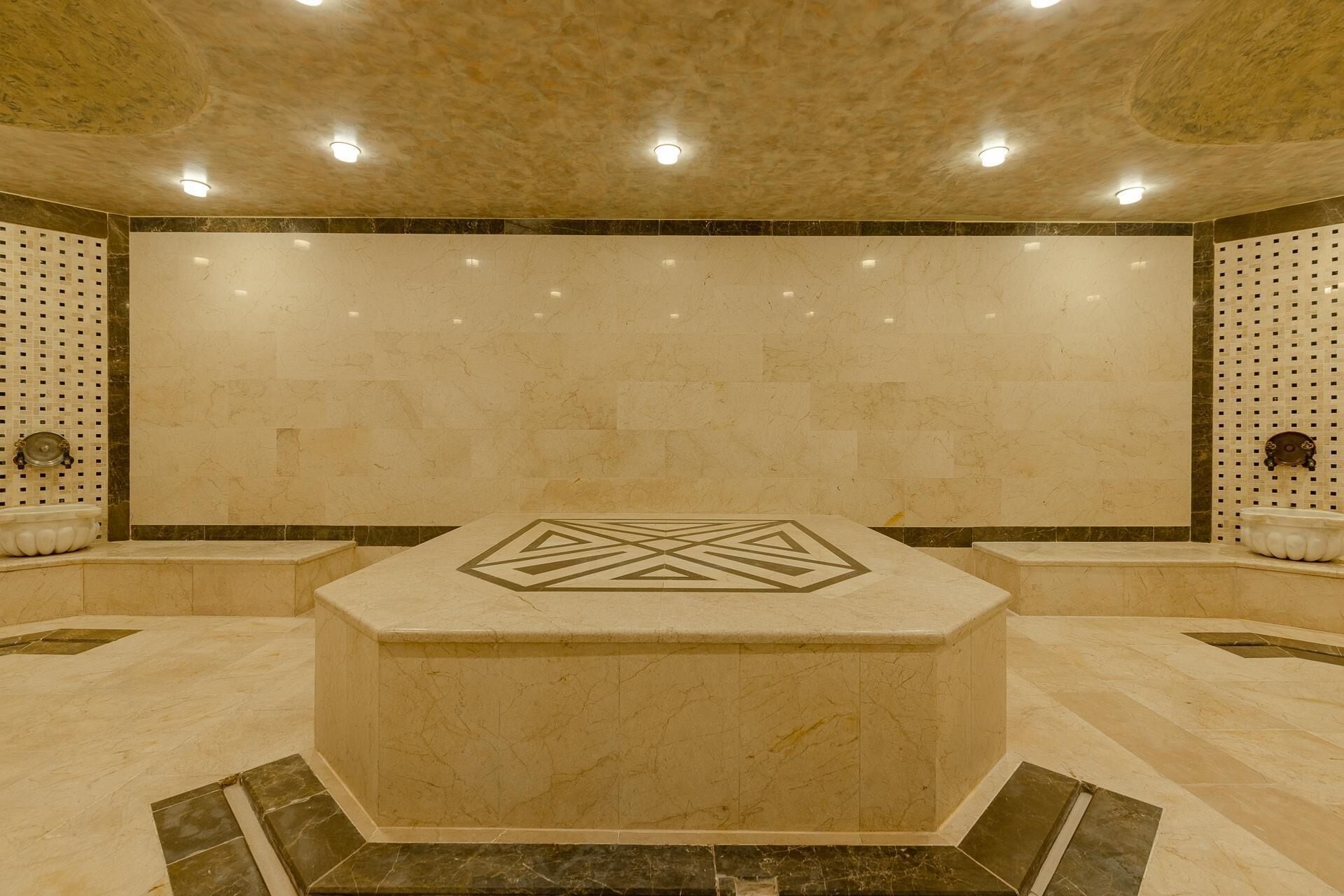 Foto - Hotel London 1889 & Casino