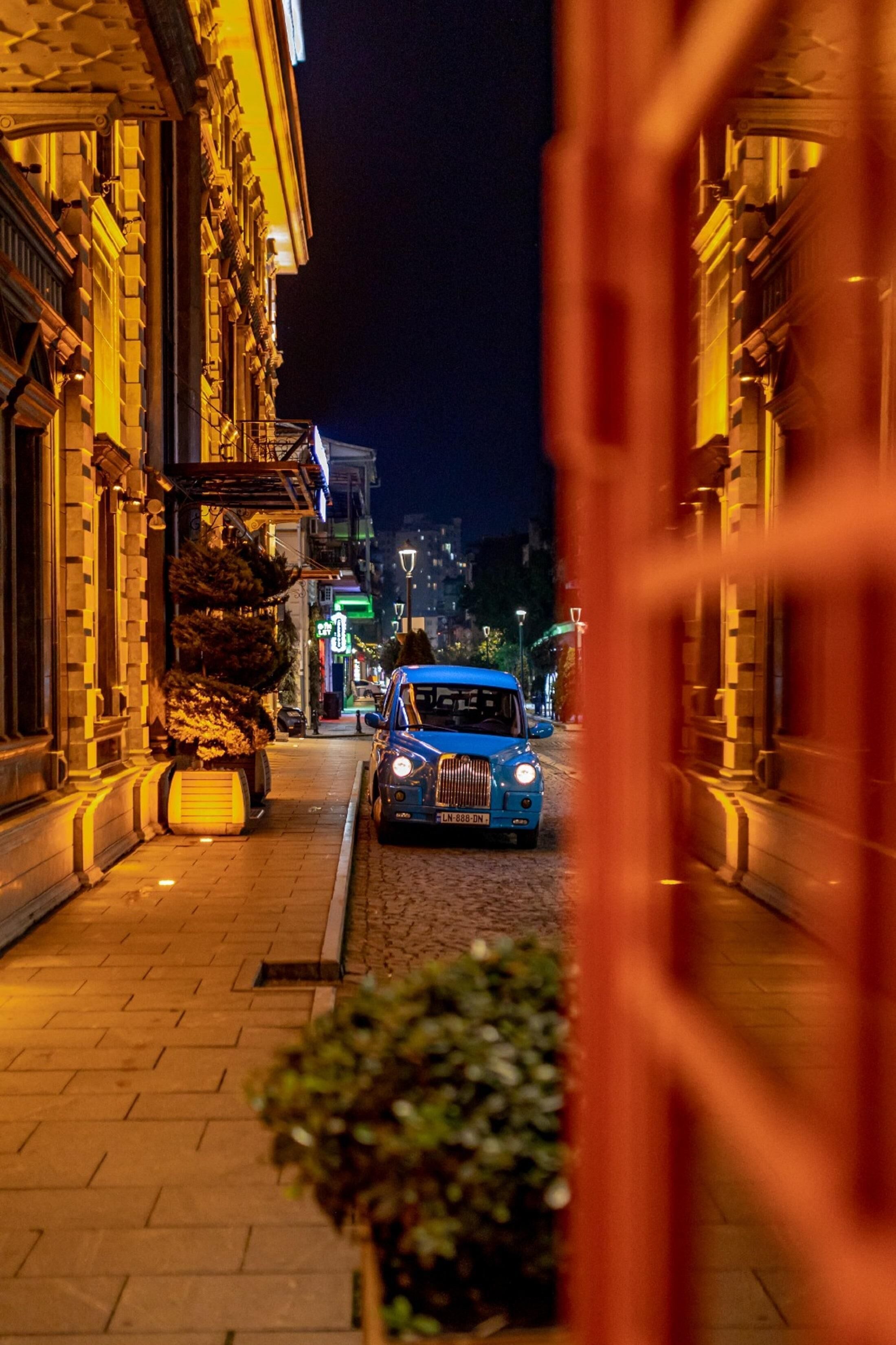 Photo - Hotel London 1889 & Casino