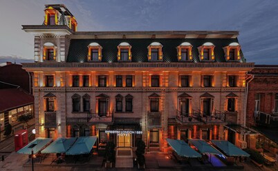 Hotel London 1889 & Casino