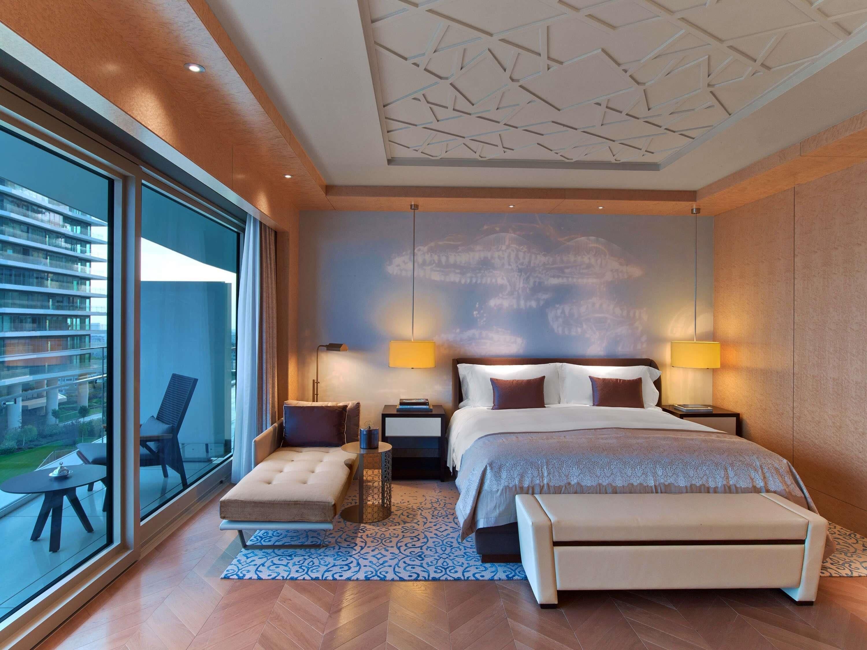 프리미어룸, 킹사이즈침대 1개 | 고급 침구, 미니바, 객실 내 금고, 책상