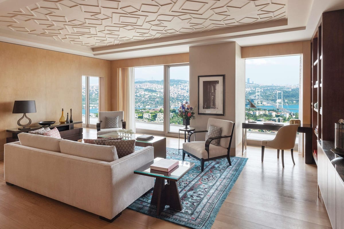 Bosphorus Suite- 1 King Bed, 183 sqm | Premium bedding, minibar, in-room safe, desk