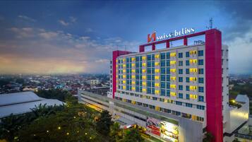 Front of property – evening/night
