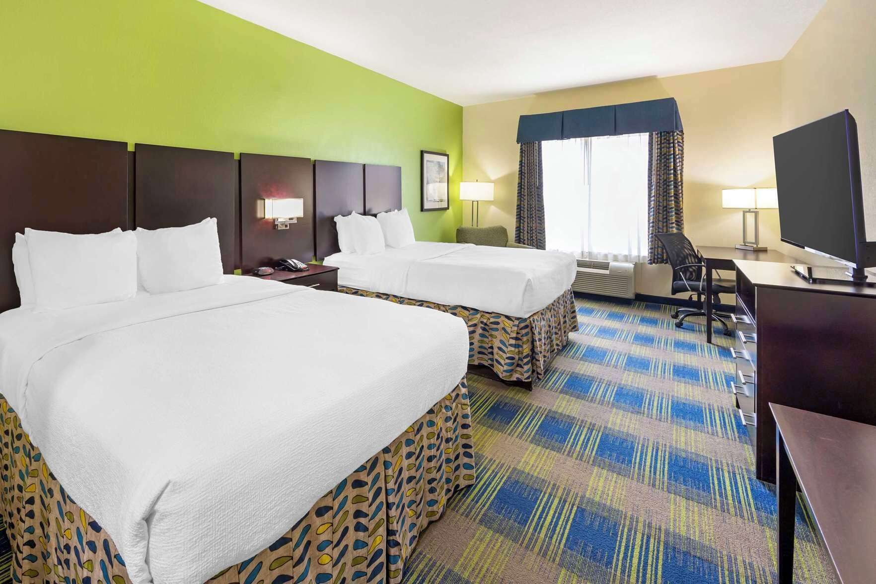 In-room safe, desk, laptop workspace, iron/ironing board
