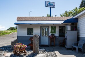 Exterior - Grandview Motel (Kamloops)