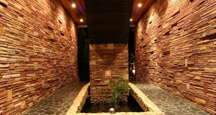Keereeta Resort & Spa