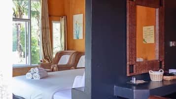 Deluxe Room, Top View / Get 20 Percents discount for in house Spa Treatment and Massage | Premium bedding, minibar, in-room safe, soundproofing