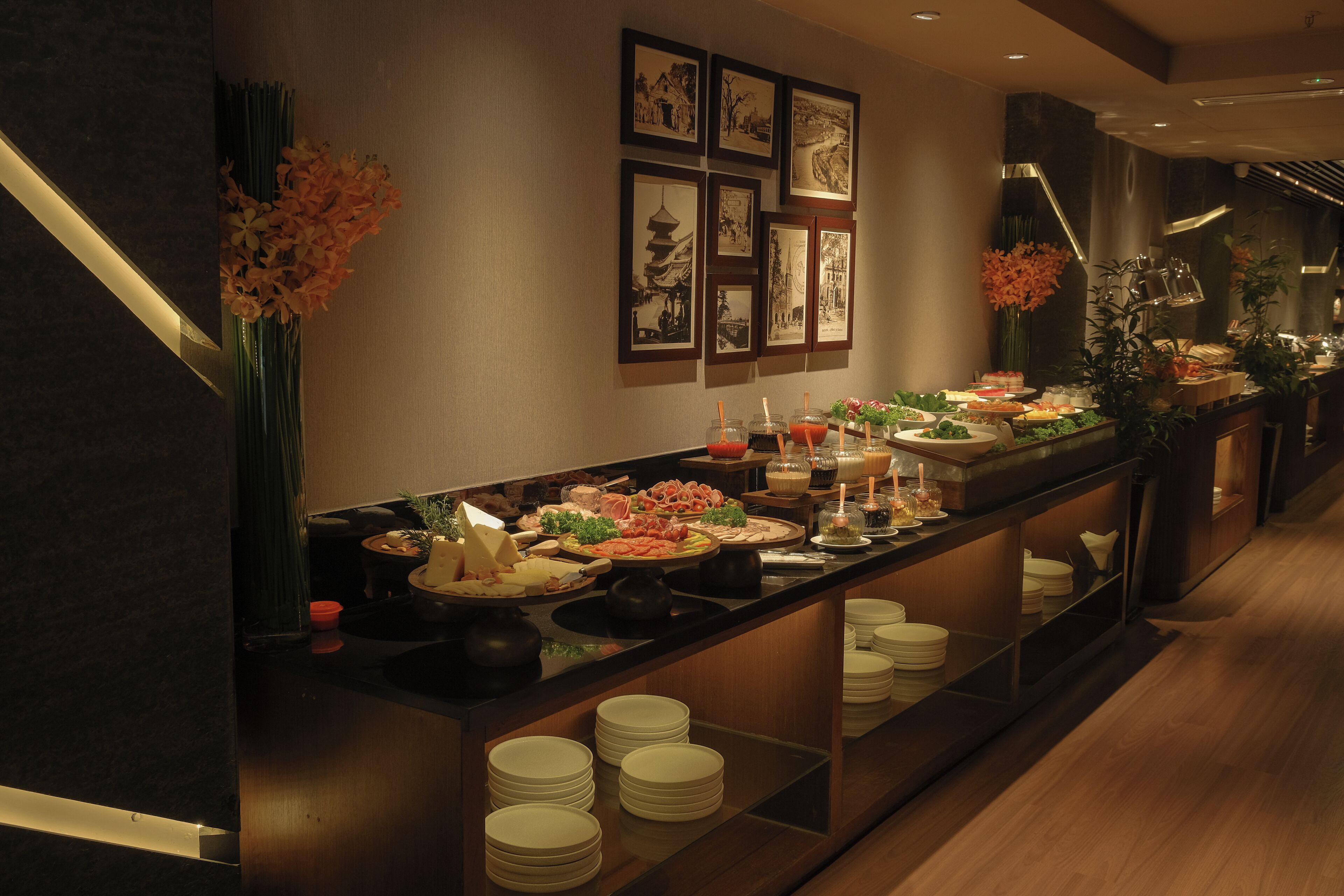 Desayuno buffet todos los días (con cargo) 