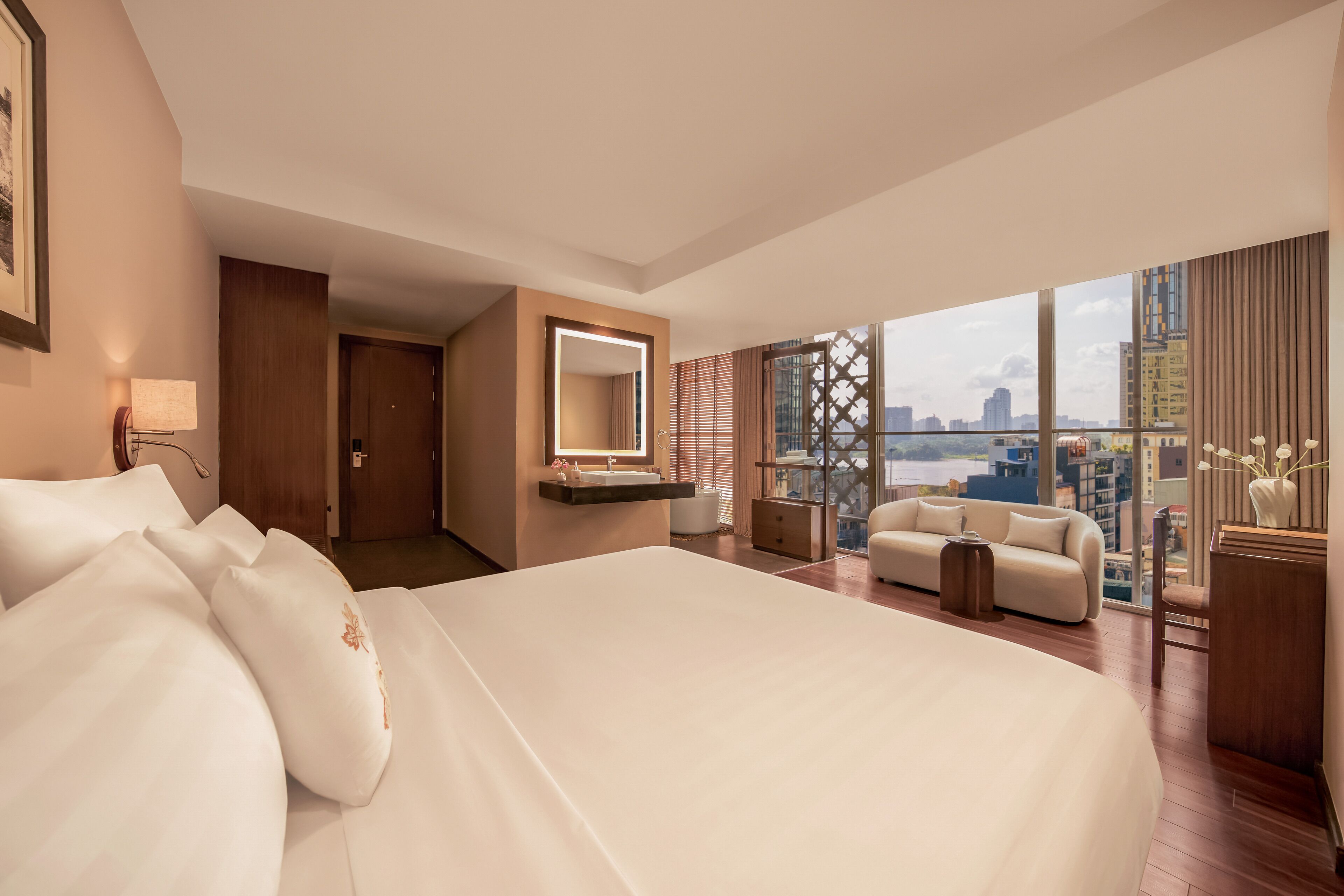 Sanctuary Executive Double | In-room safe, blackout drapes, free WiFi, bed sheets