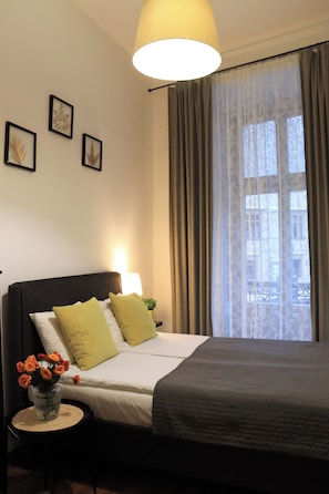 Standard Double Room, Balcony, City View -  Krakow Apartments & Rooms (Kraków)