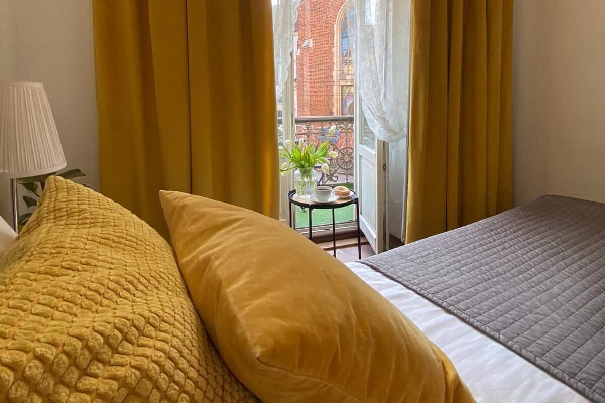 Standard Double Room, Balcony, City View | Premium bedding, desk, iron/ironing board (on request), WiFi (free)