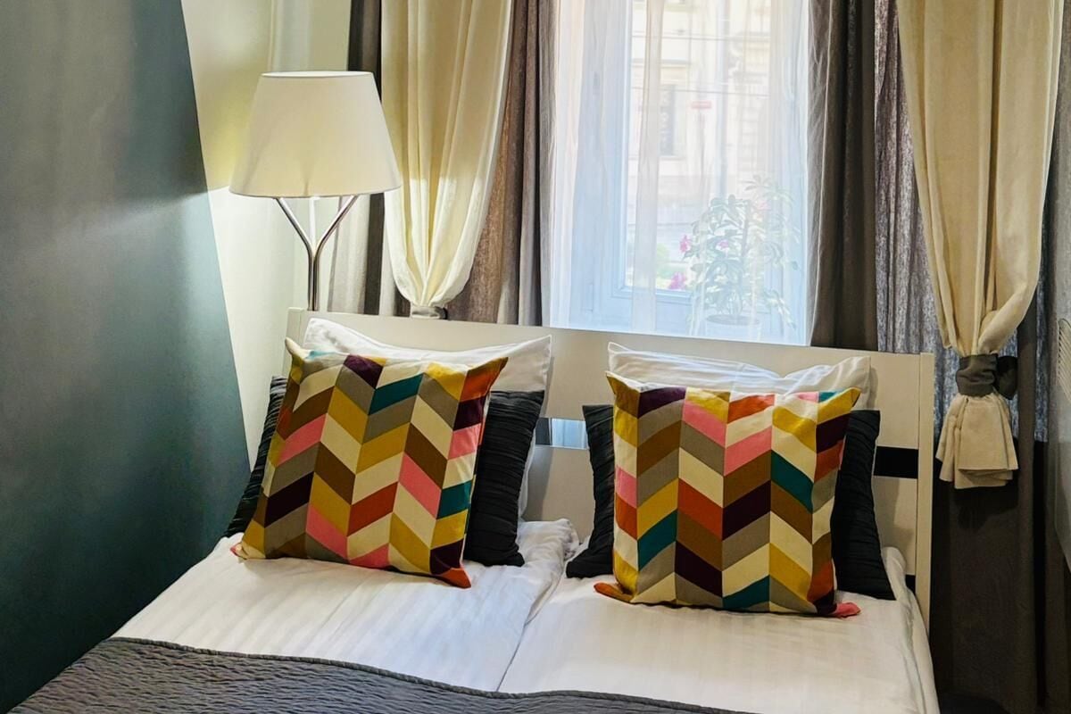 Double Room, City View (private bathroom outside the room) | Premium bedding, desk, iron/ironing board (on request)
