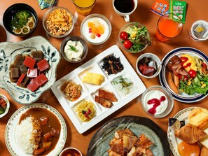 Daily buffet breakfast for a fee
