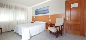 Doppelzimmer, Terrasse (1 Bed - No lift)