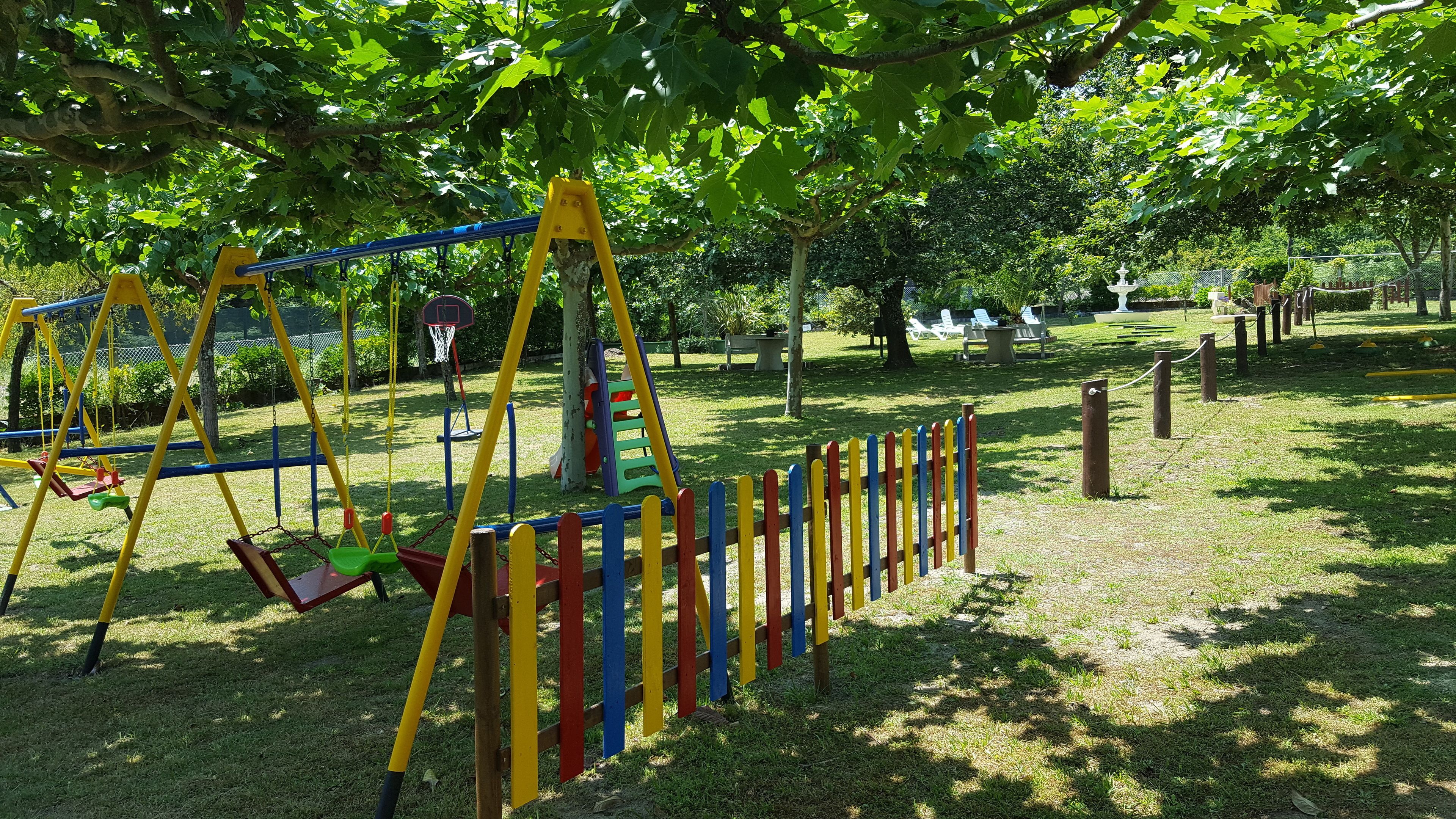 children’s play area – outdoor